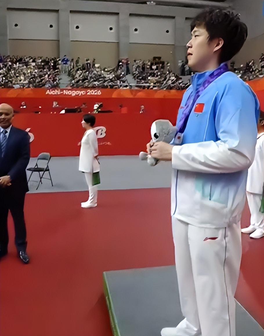 了解与我们共同致力于这充满希望和朝气的团队